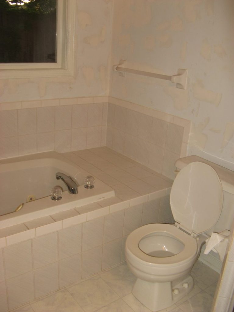 AK SHOWER PROS LLC